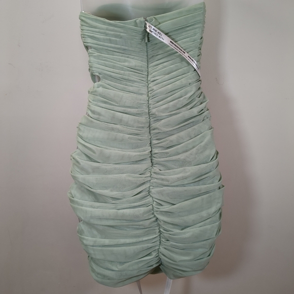 Mistress Rocks House of CB Sitting Pretty Green Strapless Dress NWT , Size S - Picture 4 of 11